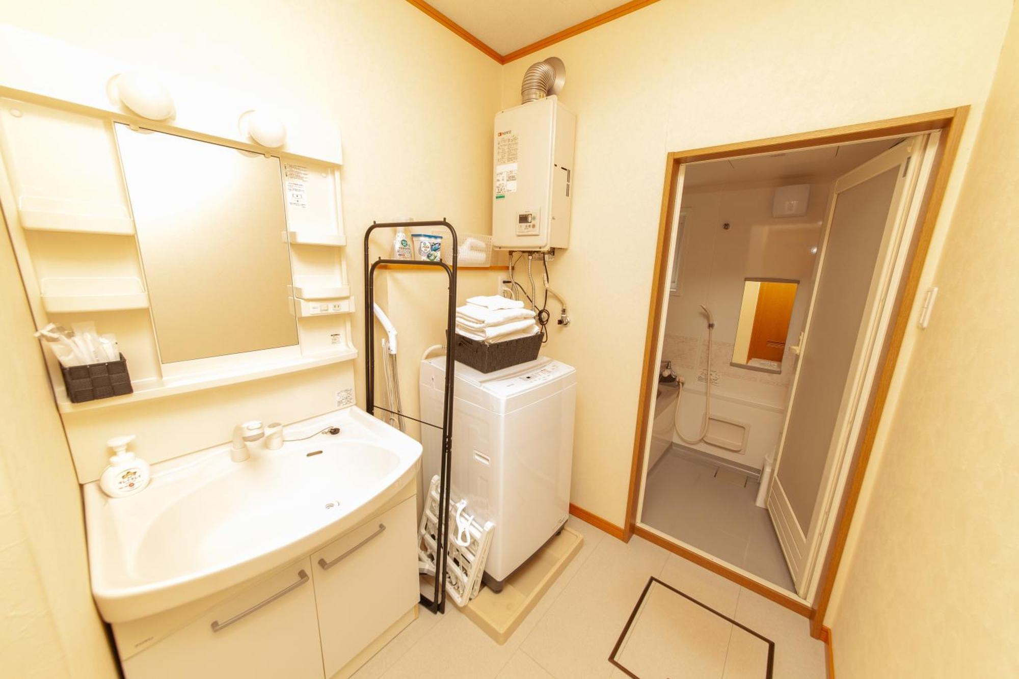 Restful Tsukuda Apartment Аомори Екстериор снимка
